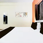 Fabhotel Rb Palace